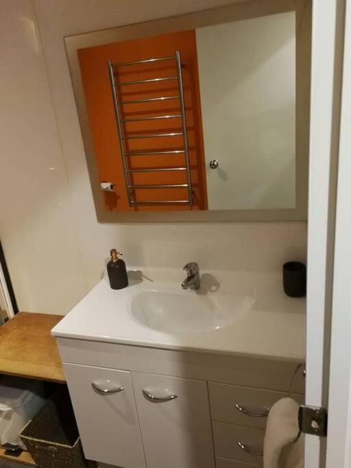 Central Cozy House - 10 Min Walk To Town Κουίνσταουν Εξωτερικό φωτογραφία