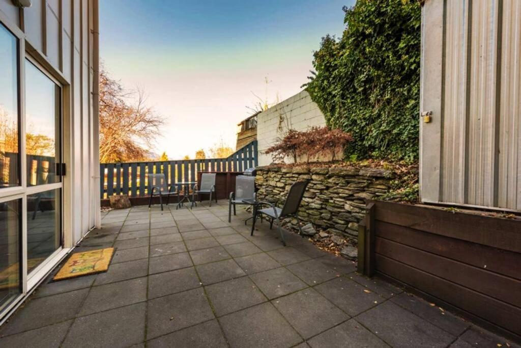 Central Cozy House - 10 Min Walk To Town Κουίνσταουν Εξωτερικό φωτογραφία